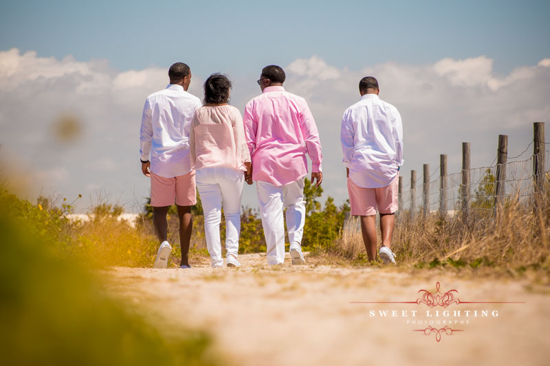 Tampa Bay Apollo Beach Family photographer for family photo