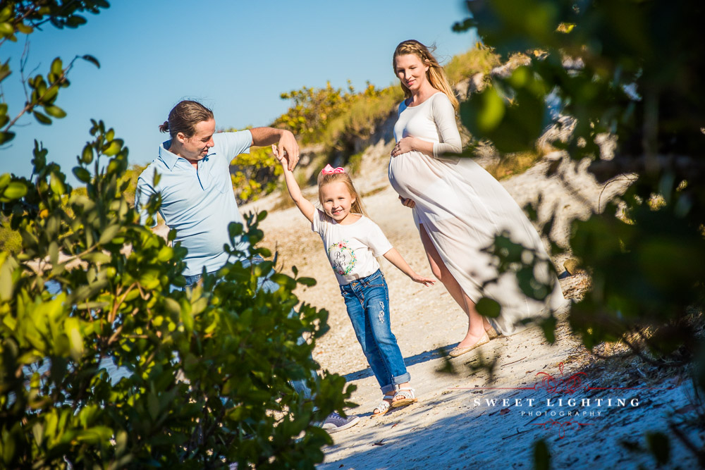 Tampa Riverview Brandon Wedding Family Photographer